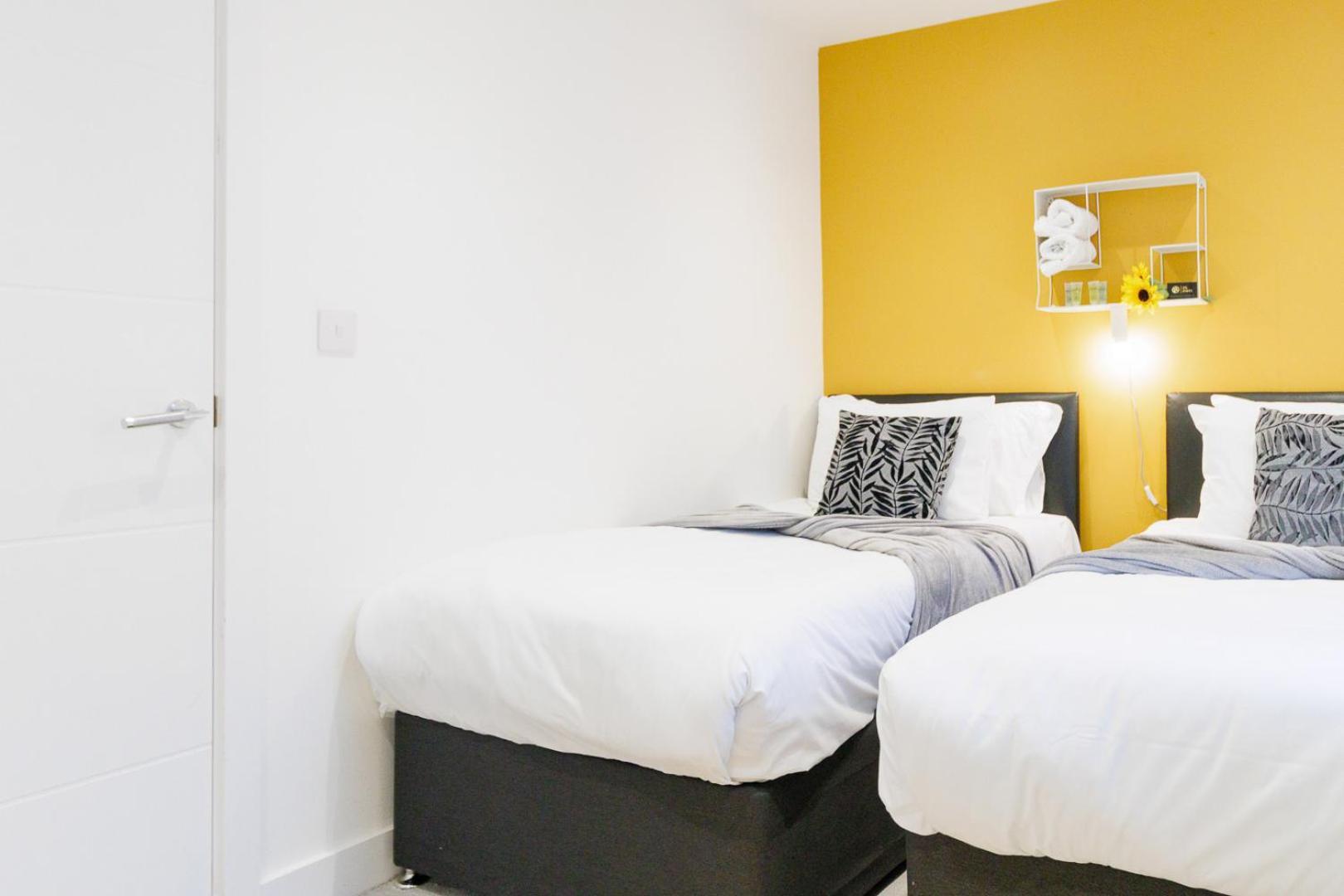 City Centre, Sleeps 7, Stunning Views & Parking, Interconnected Rooms Long Stay Work Contractor Leisure, Diamond Penthouse Cambridge Exterior foto